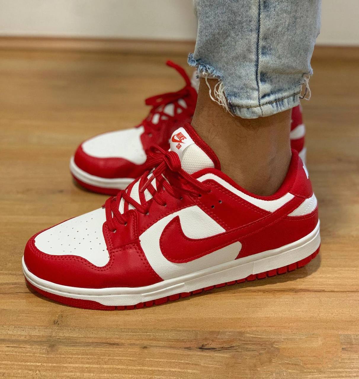 tênis Nike dunk vinho