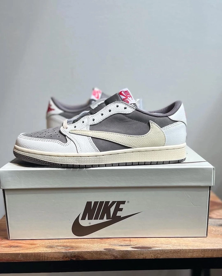 Nike Jordan Reverse mocha - 4