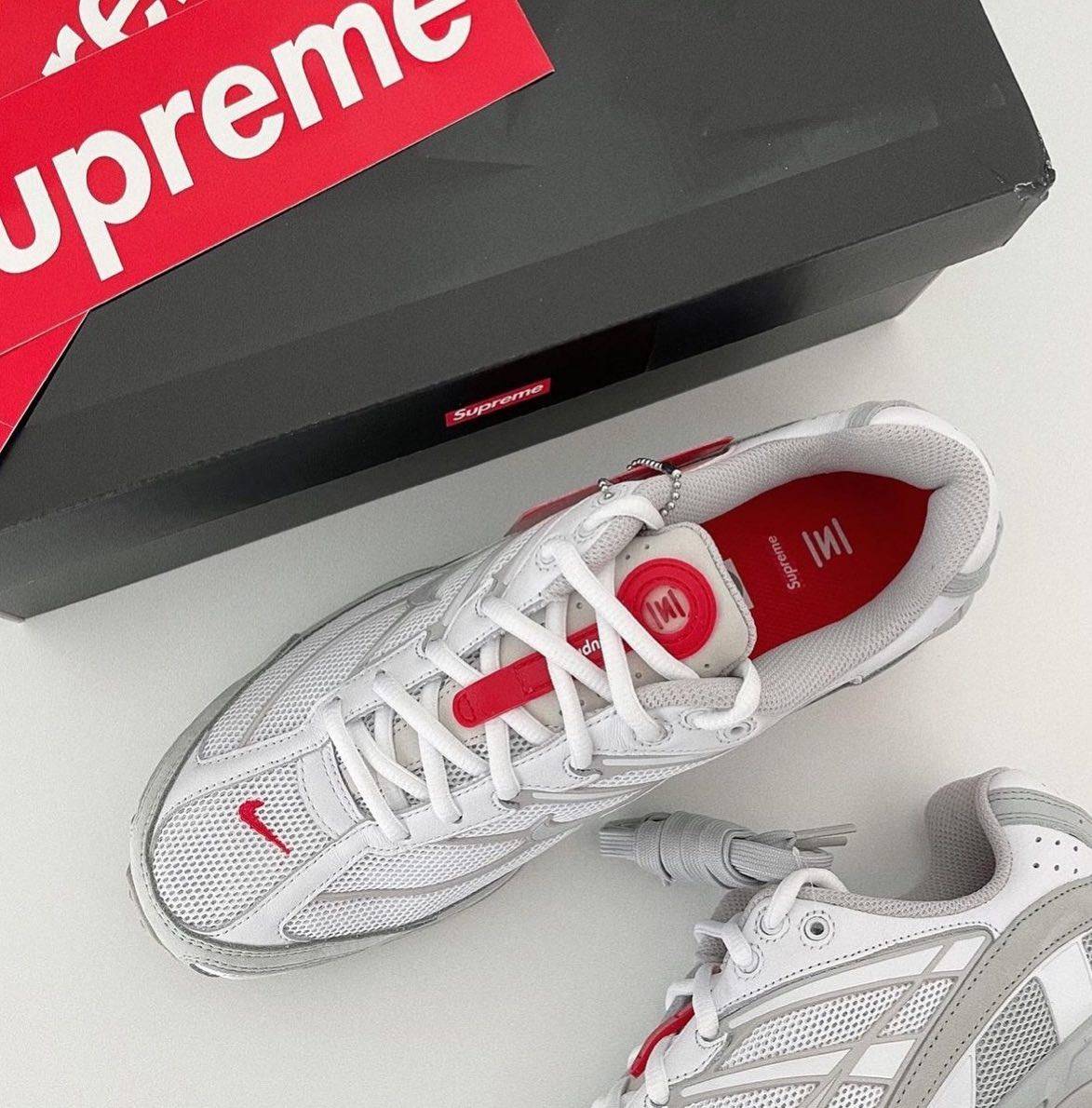 Nike Shox Supreme branco - 3