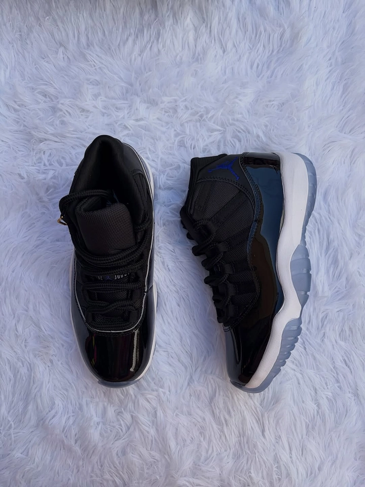 Air Jordan 11 preto  - 5
