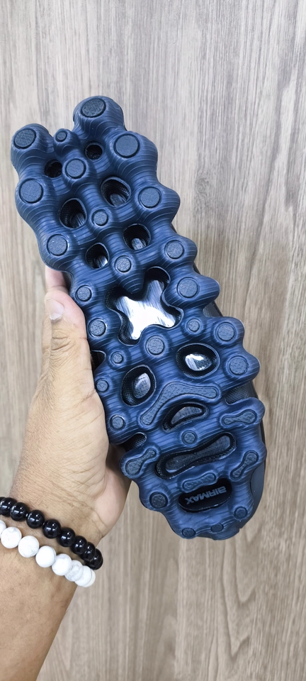 Nike liquid Max Black  - 6