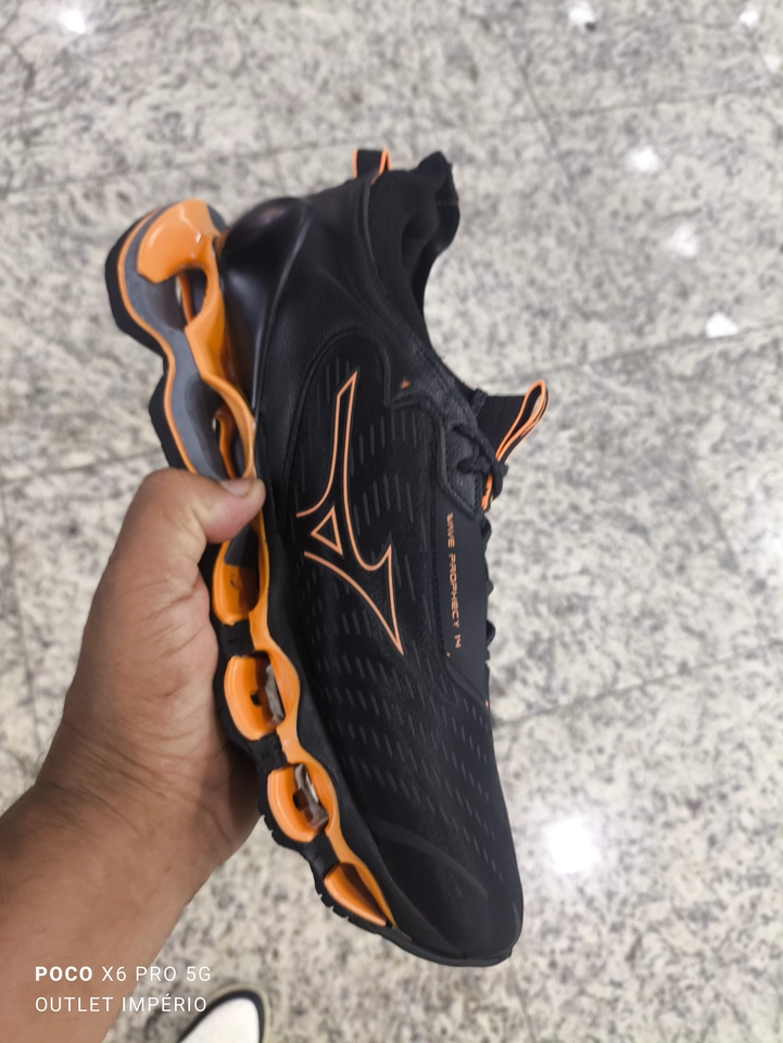 Mizuno Prophecy 14 preto e laranja - 7
