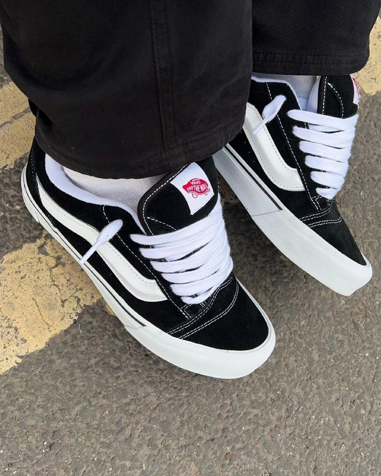 Vans Knu