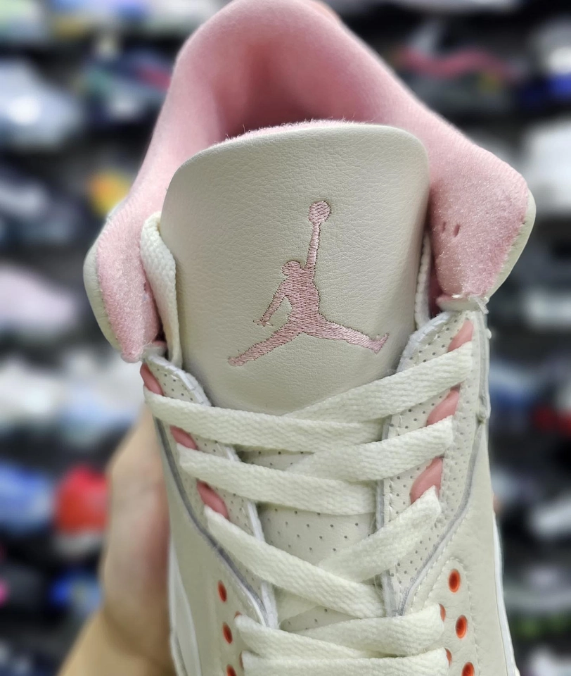 Air Jordan 3 - 6
