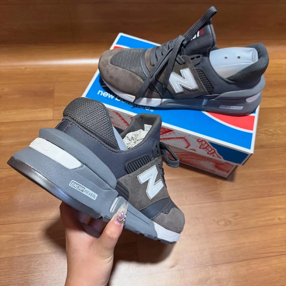 New balance 574 cinza - 2