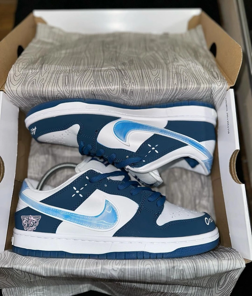 Nike Funk  - 5