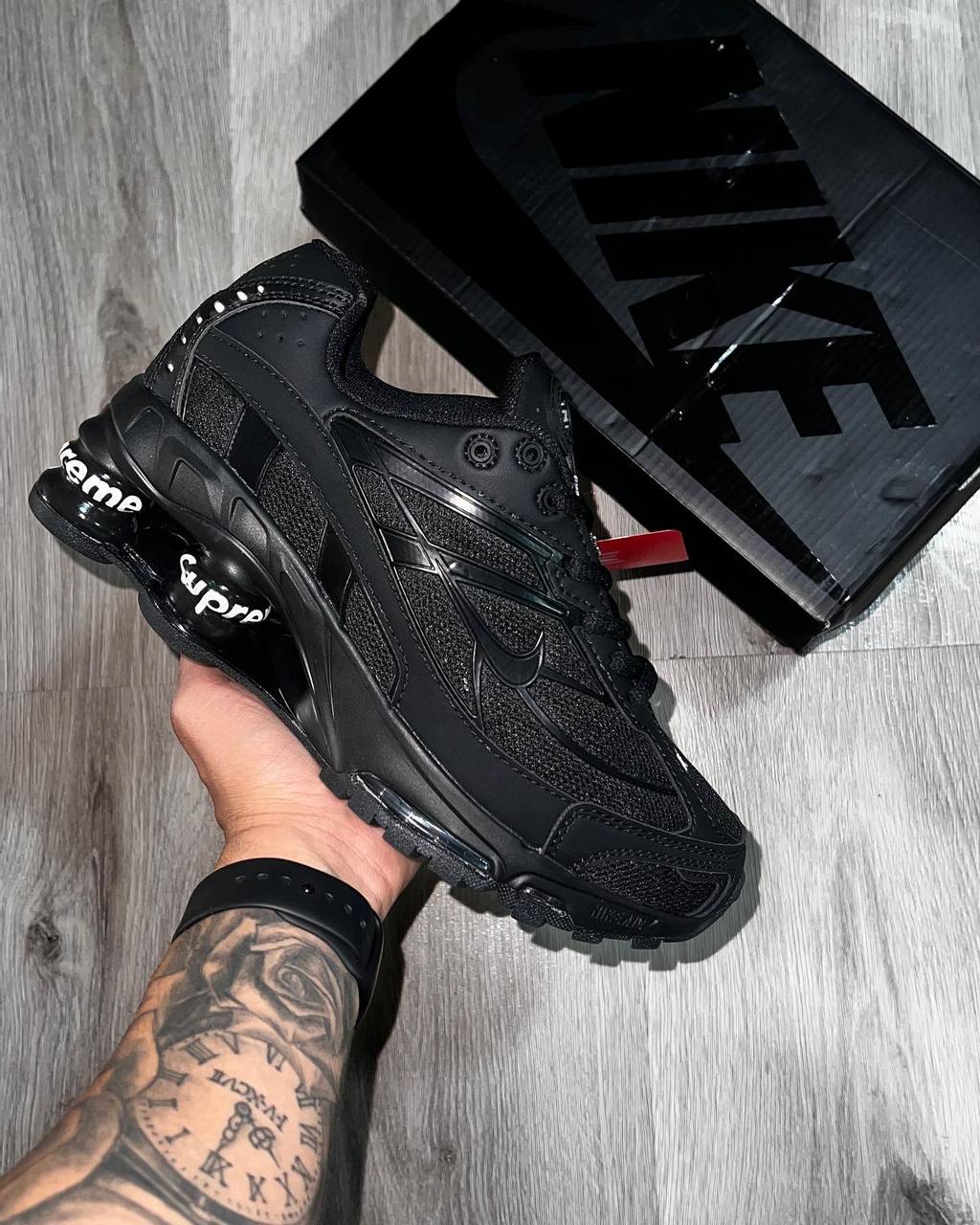 Nike Shox Supreme  - 5