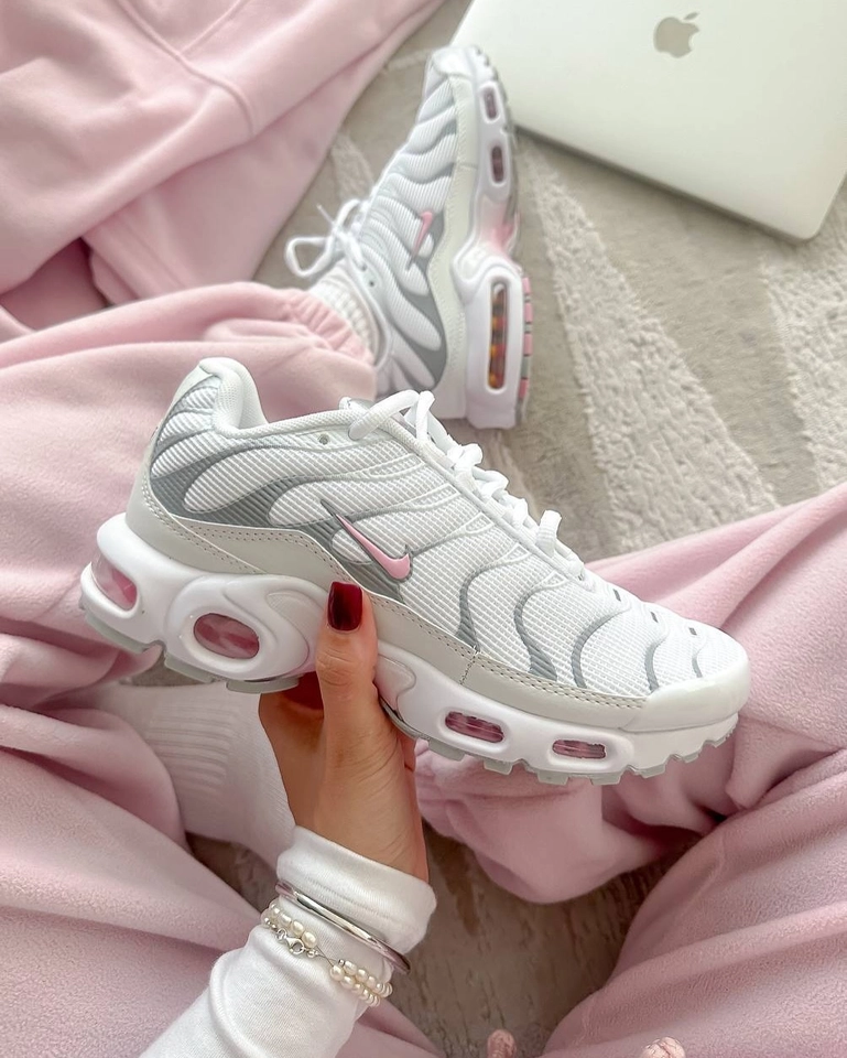 Nike tn feminino