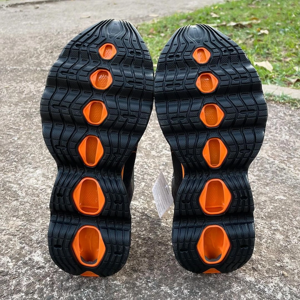 Mizuno prophecy 13 preto e laranja  - 7
