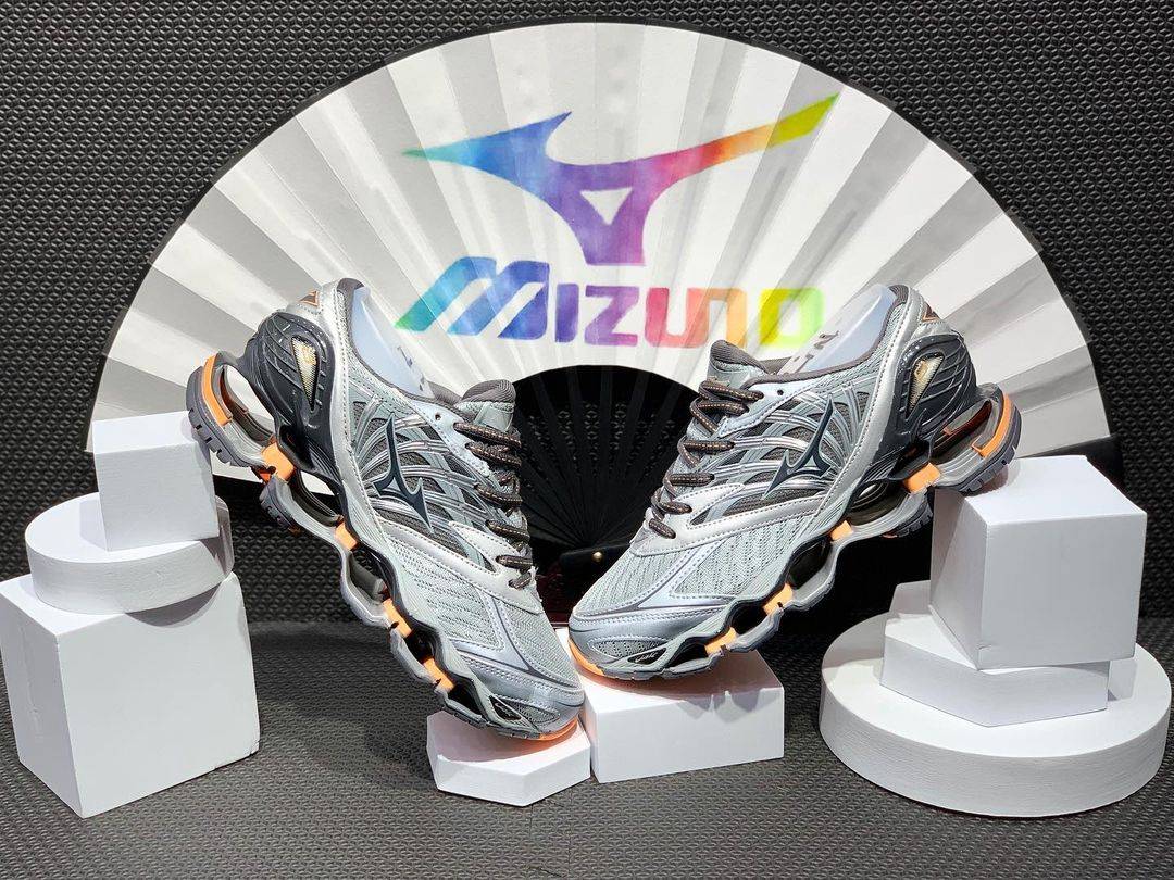 tênis Mizuno Prophecy 8 cinza e laranja  - 2