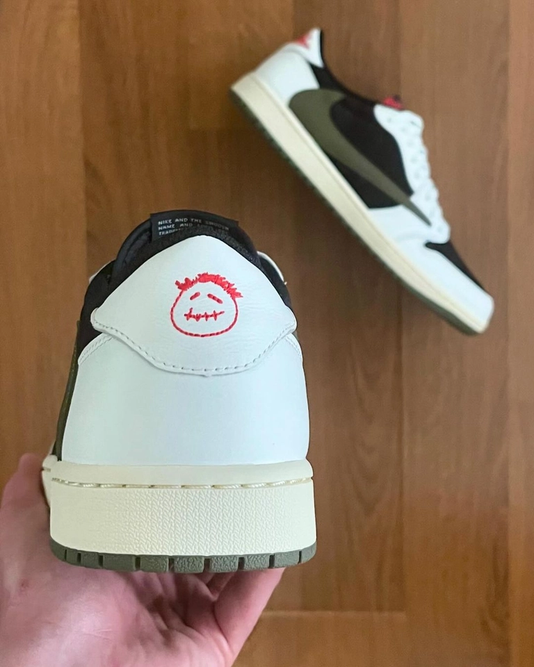 Air Jordan olive - 3