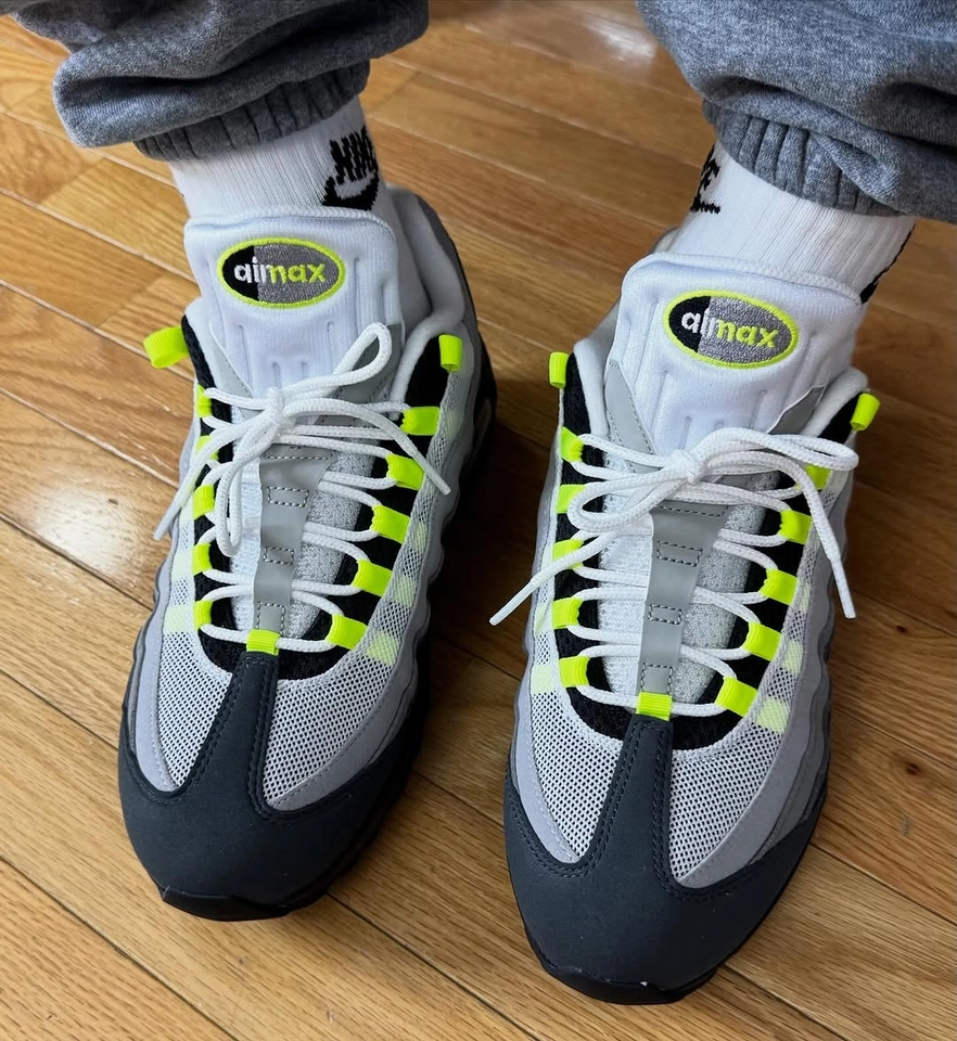 Nike Air Max 95 Neon - 2