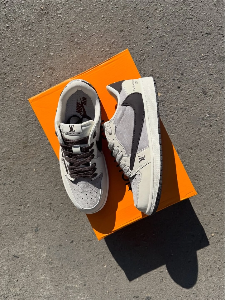 Air Jordan low Travis Scott LV - 6