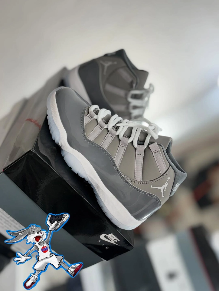 Air Jordan 11 - 3