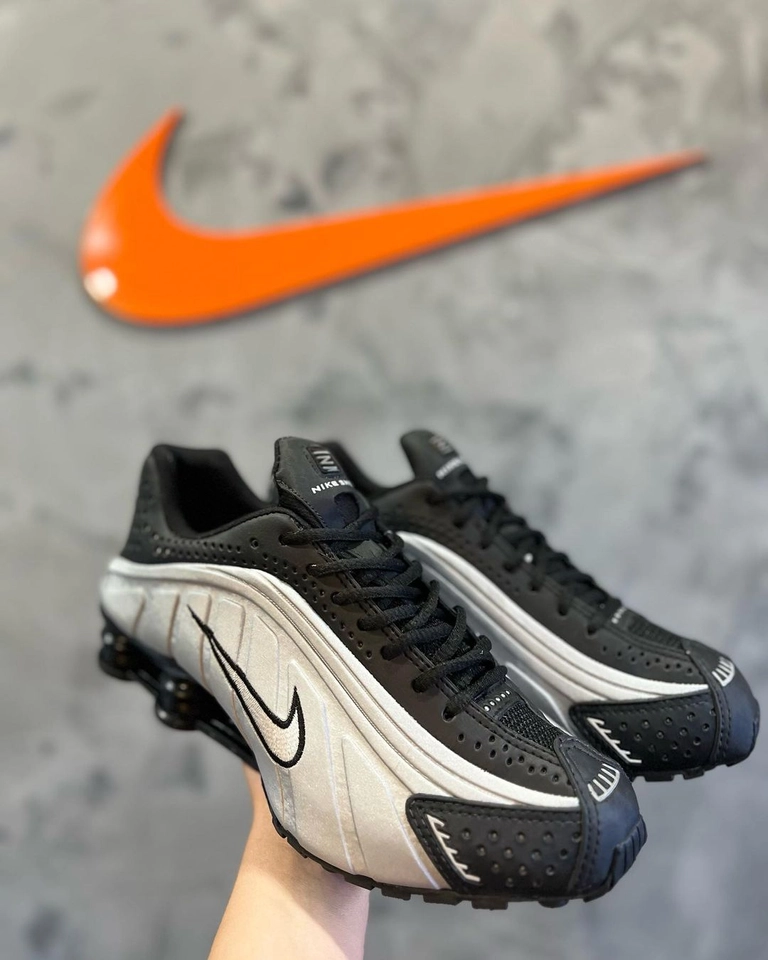 Nike Shox R4 - 6