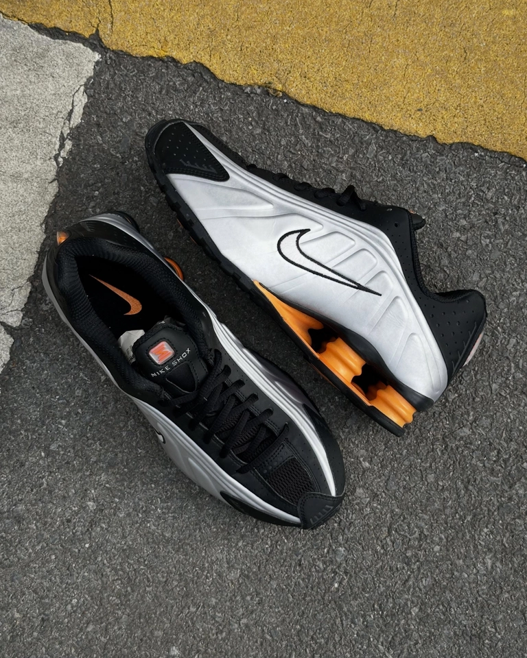 Nike Shox R4 - 4