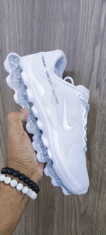 Nike liquid branco - 5