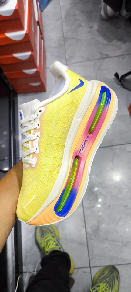 Nike vomero - 5