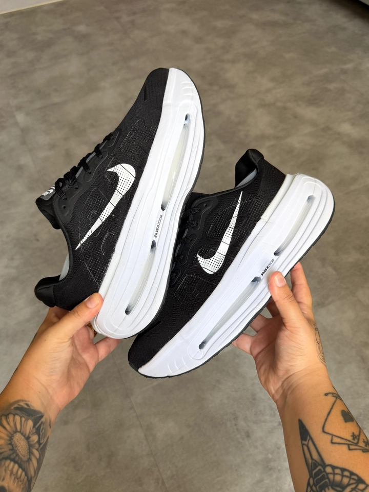 Nike vomero - 2
