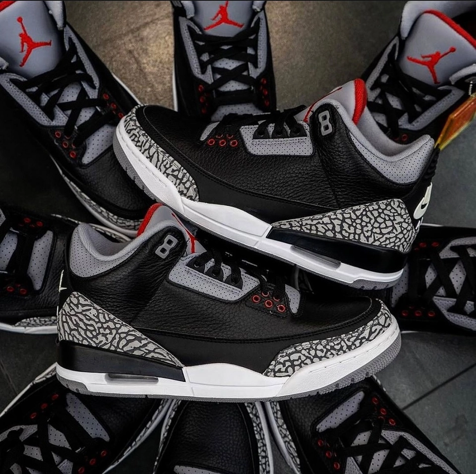 Air Jordan 3 - 6