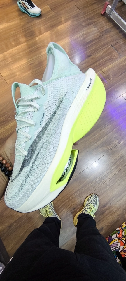 Nike alphafly 2 - 6