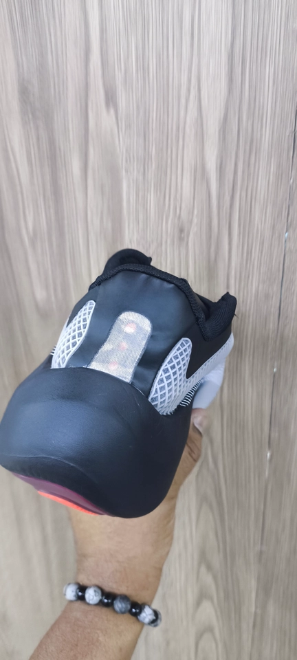 Adidas hypeboost - 4