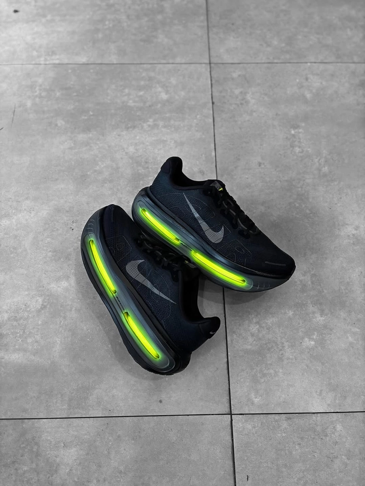Nike Vomero Premium - 2