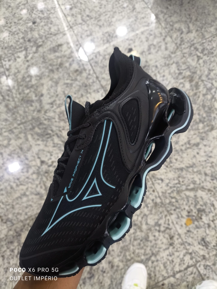 Mizuno prophecy 14 preto e verde