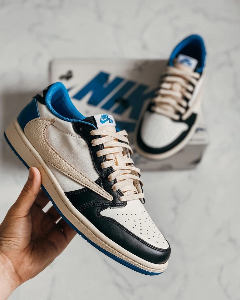 Air Jordan Travis Scott Fragment - 3