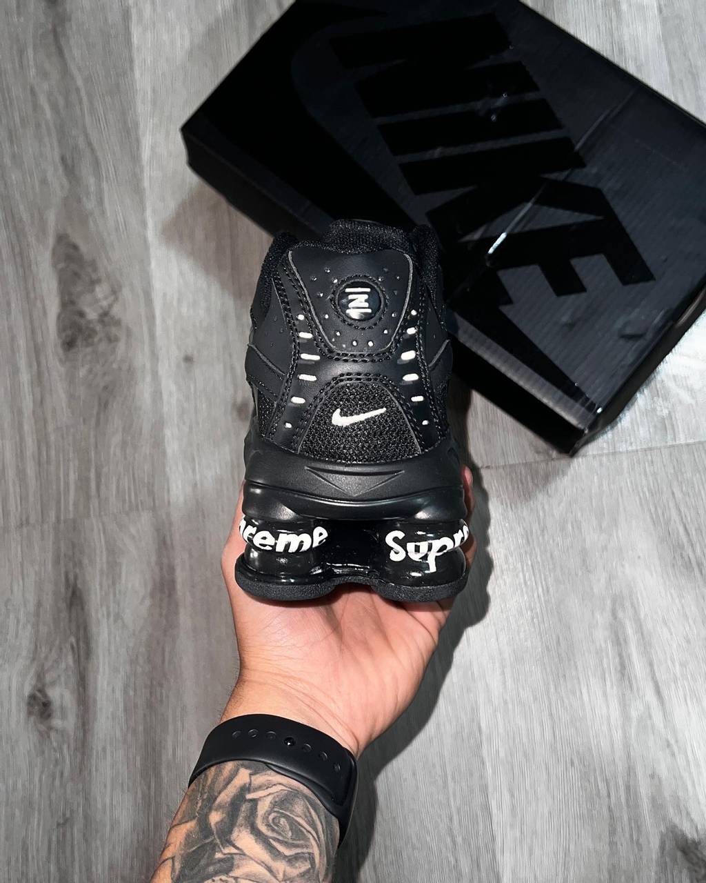 Nike Shox Supreme  - 2