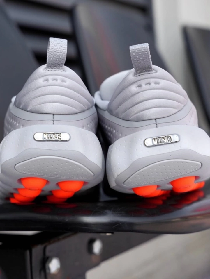 Nike mind 002 - 3