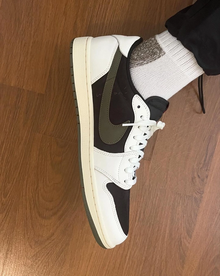 Air Jordan olive - 5