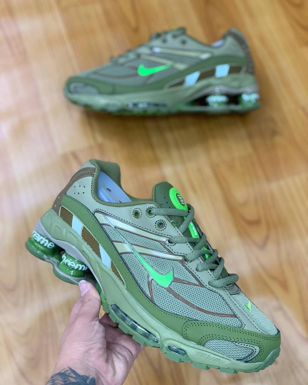 Nike Shox Supreme verde - 2