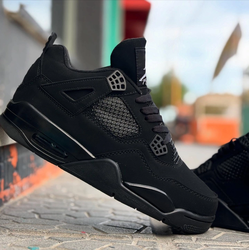 Air Jordan 4 black cat - 1