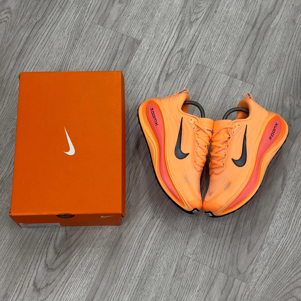 Nike vomero plus - 2