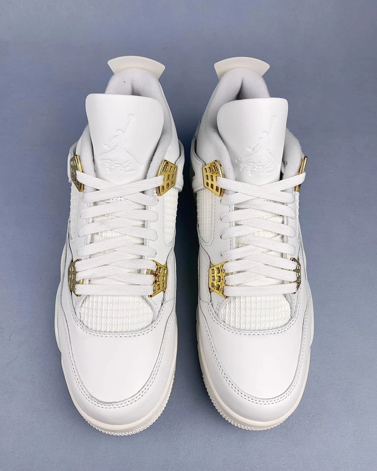 Nike Jordan 4 Metallic Gold - 3
