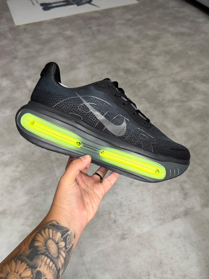 Nike vomero  - 1