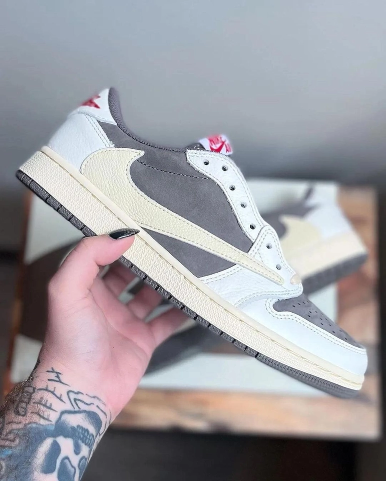 Nike Jordan Reverse mocha - 3
