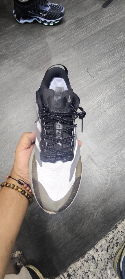 Adidas adizero ATR - 6