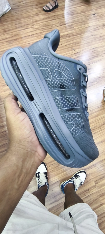 Nike vomero cinza  - 1