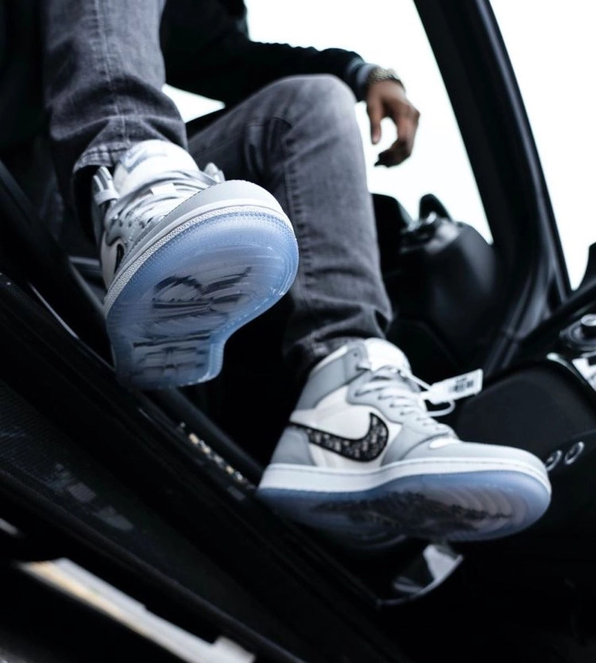 Air Jordan 1 Dior - 6
