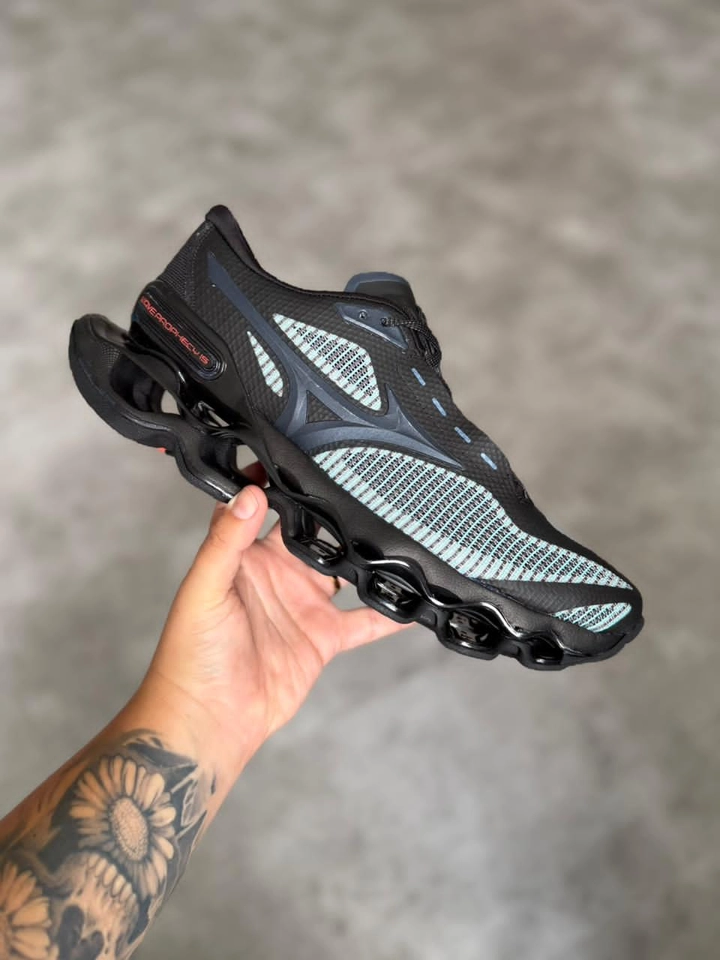 Mizuno 15 preto e cinza 
