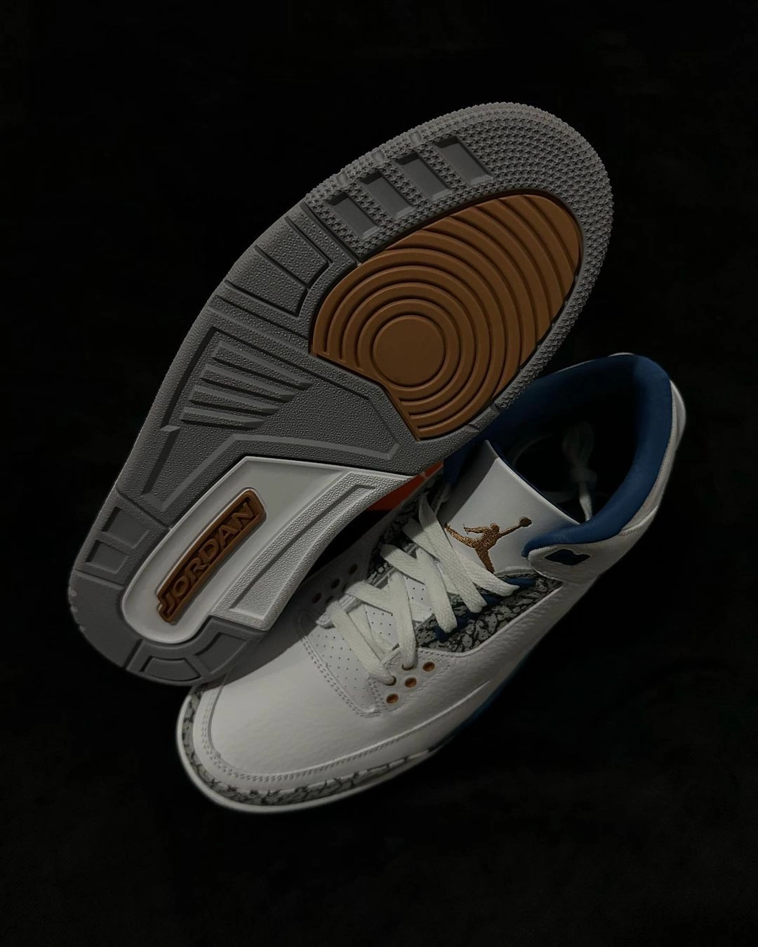 Nike Jordan 3 Wizards - 3