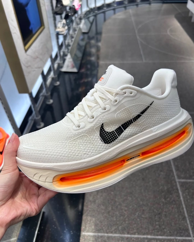 Nike vomero - 1