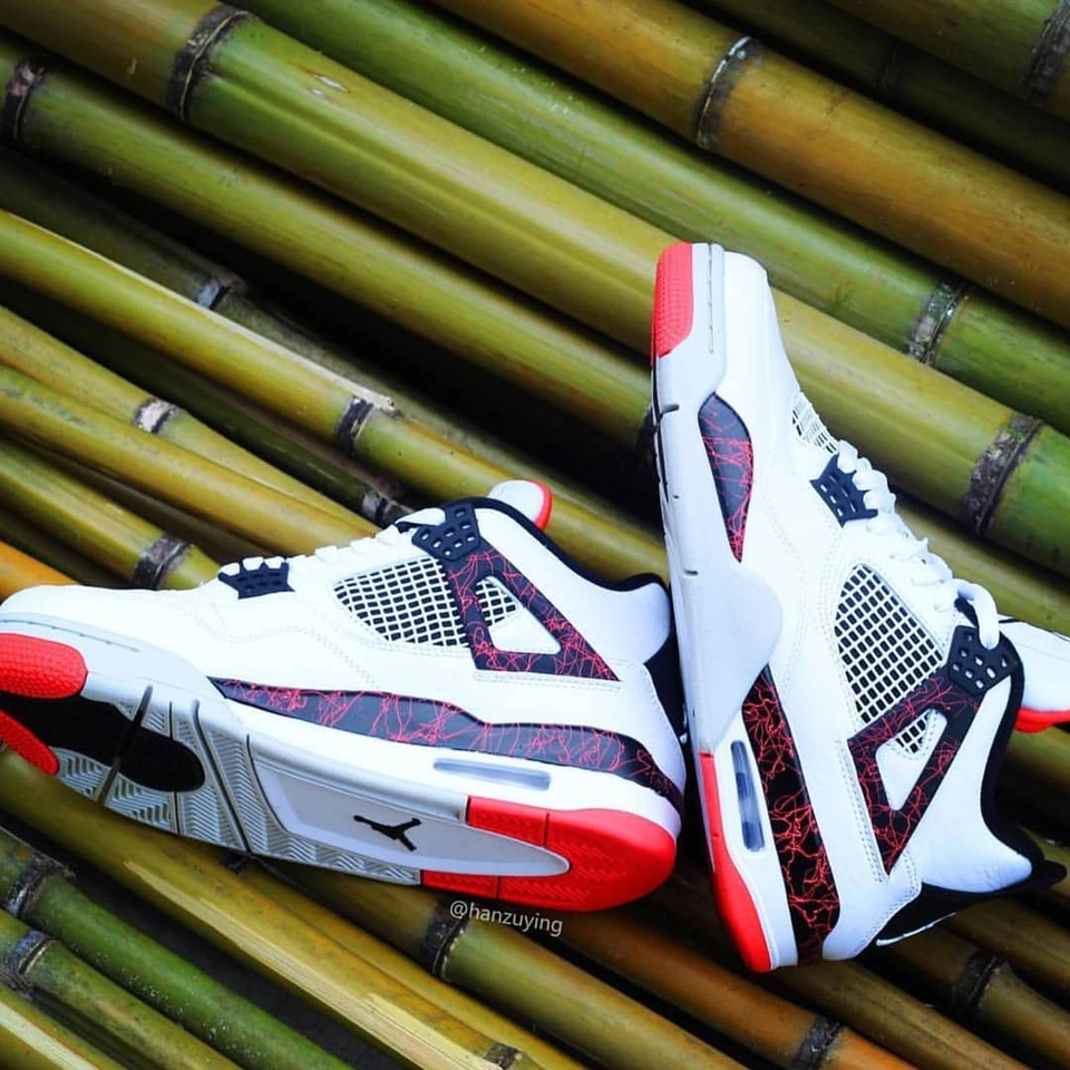 Air Jordan 4 - 2