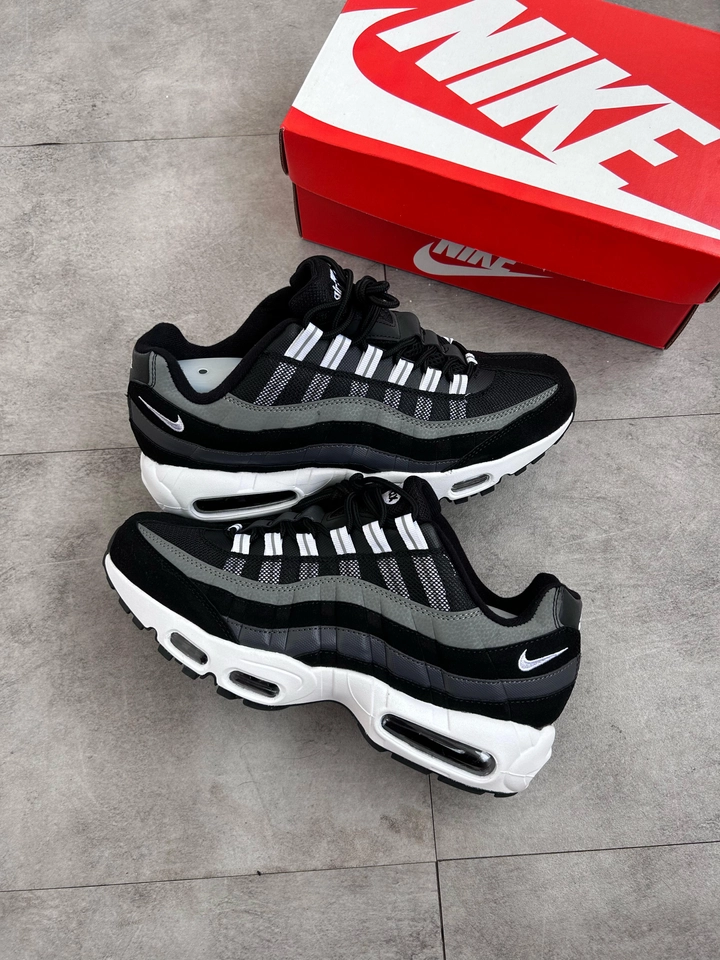 Nike Air Max 95 - 6