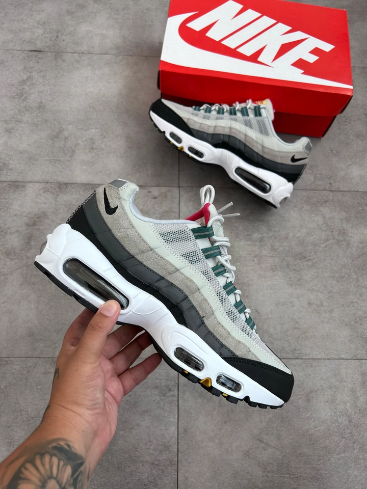 Nike Air Max 9t - 6