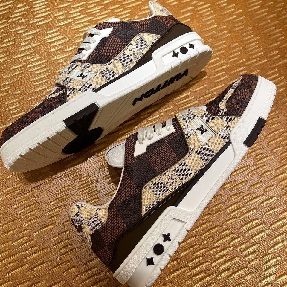 Tênis Louis Vuitton marrom quadri - 3