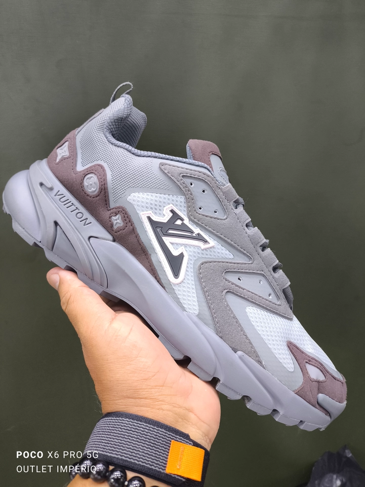 Tênis Louis Vuitton runner static