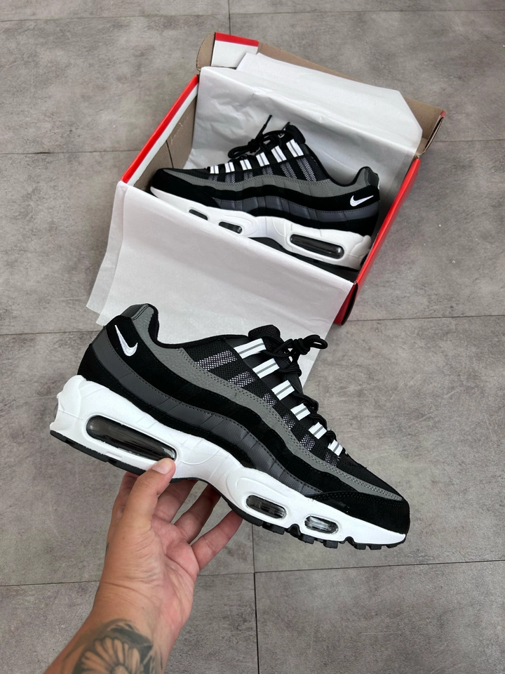 Nike Air Max 95 - 4